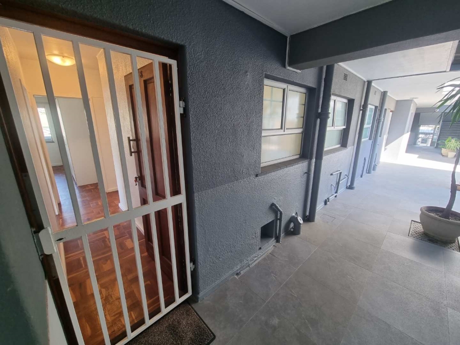 To Let 2 Bedroom Property for Rent in Tamboerskloof Western Cape